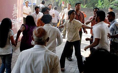 Sri Ram Sena's attack in karnataka