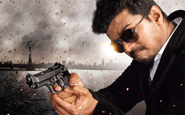 vijay_thuppakki_600