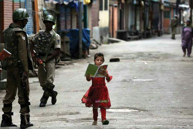 kashmiri girl and soldiers