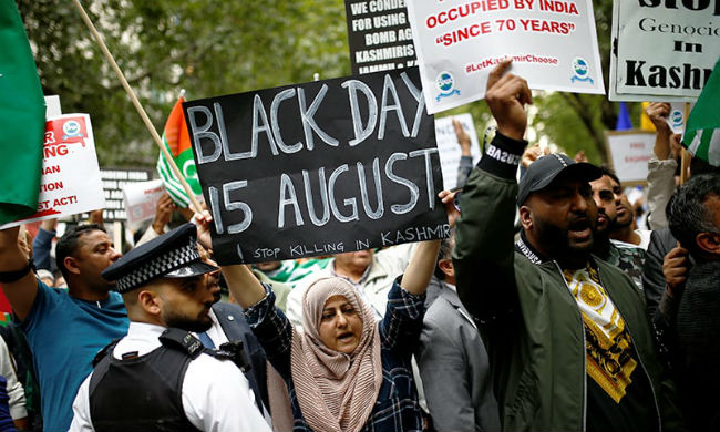 protest in britain for kashmir