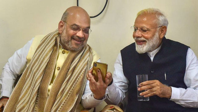 modi and amit shah after election result
