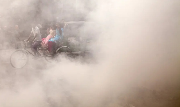 air pollution 371