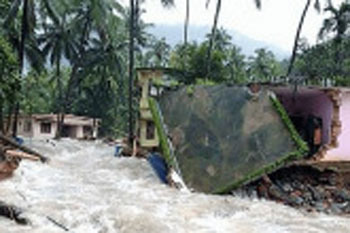 kerala flood2 350
