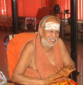 Jayendra_Saraswathi_350