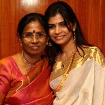 chinmayi and her mother