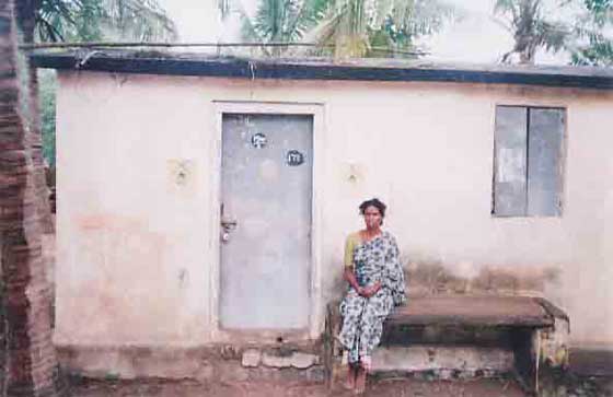 Pavunu in front of the closed house