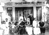 இந்த கடவுளைக் கம்யூனிஸ்ட் வெளுக்க வேண்டாமா?