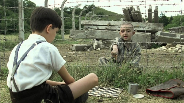 the boy in the striped pyjamas