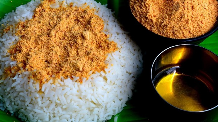 paruppu podi with rice
