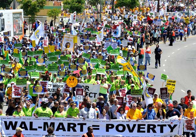walmart_protests_448