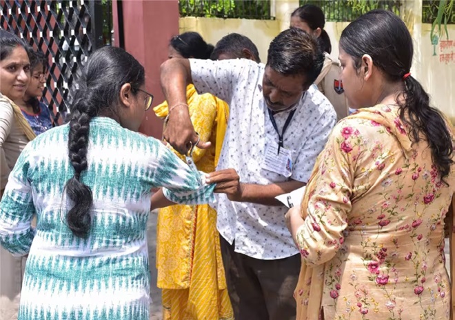 students in neet exam