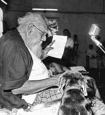 periyar with dog