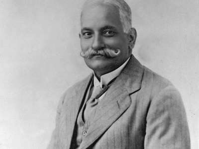 Motilal Nehru