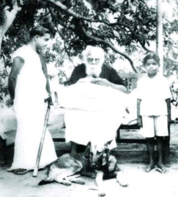 periyar cadre family 640