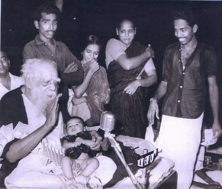 periyar with kid 720