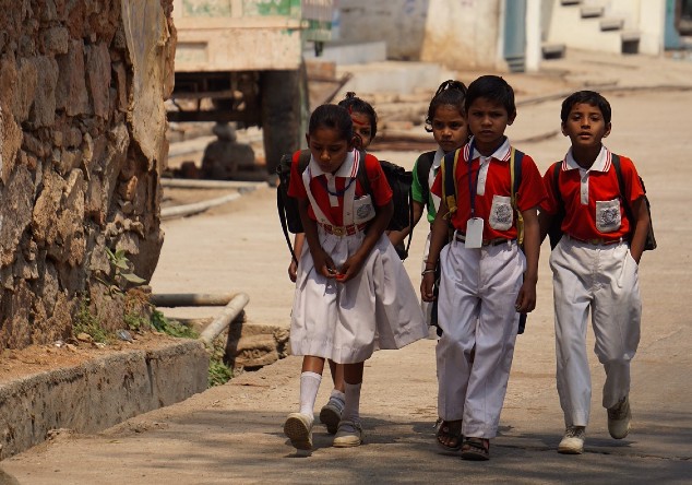 school kids 644