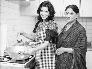 women in kitchen