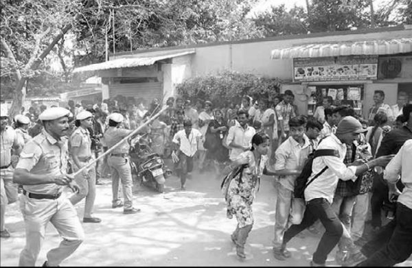 bus strike vellore 600