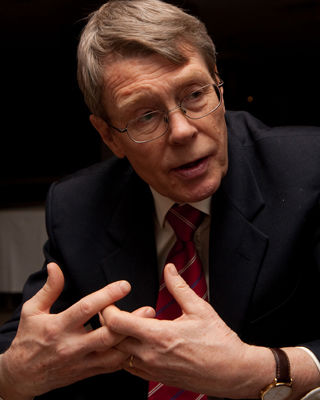 roger_griffin_400