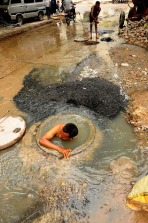 manual_scavenging_450