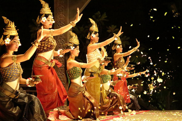 combodia apsara dance