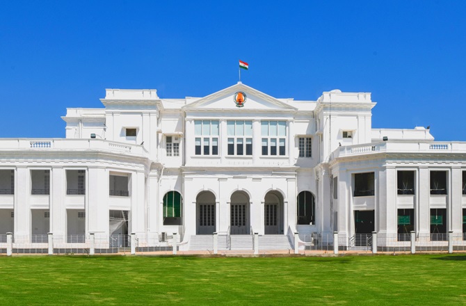 raj bhavan chennai 670