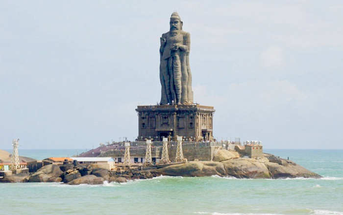thiruvalluvar statue 700